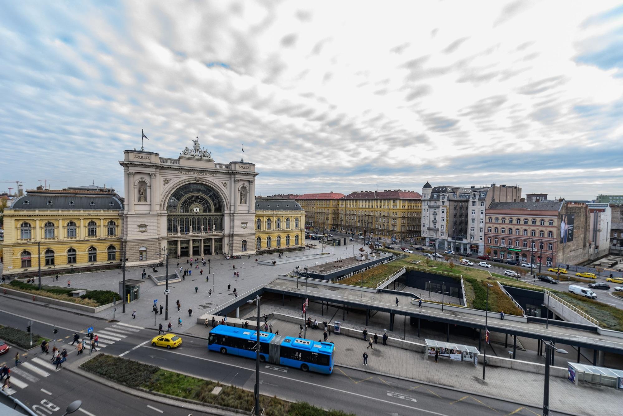 Baross City Hotel - Budapest Ngoại thất bức ảnh